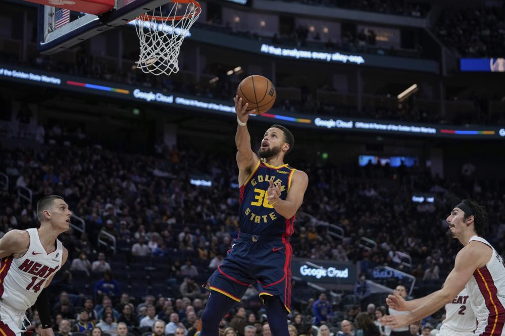 两支球队在 两支球队在