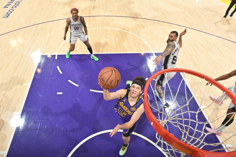 王洪泽篮板 王洪泽篮板